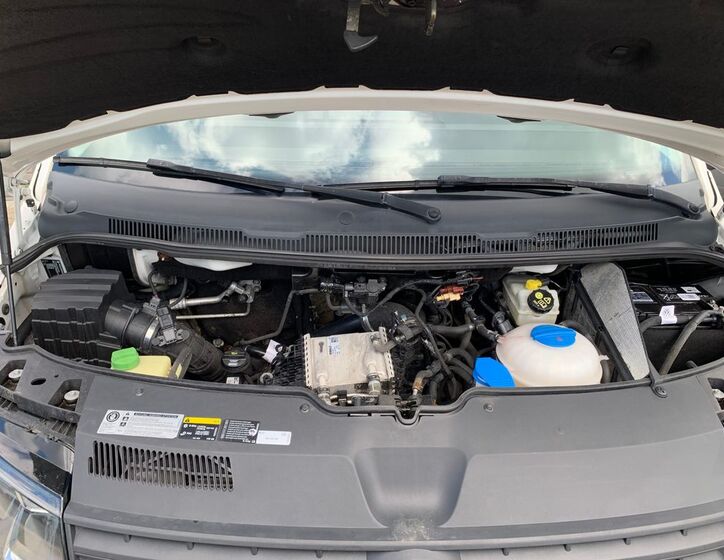 Volkswagen Transporter 21