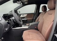 Mercedes-Benz GLA 13