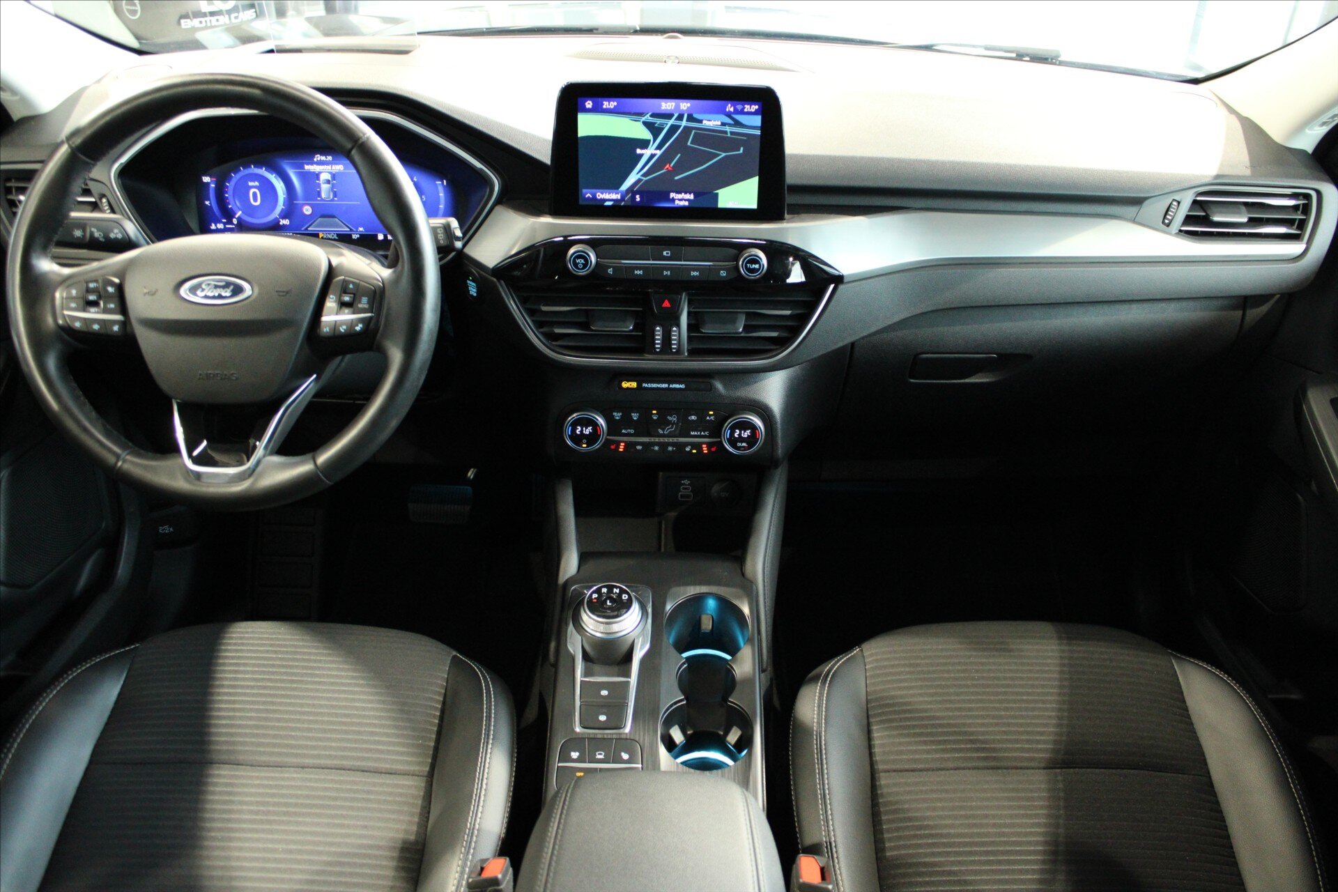 Ford Kuga SUV / Terénní 2,0 l 140 kw