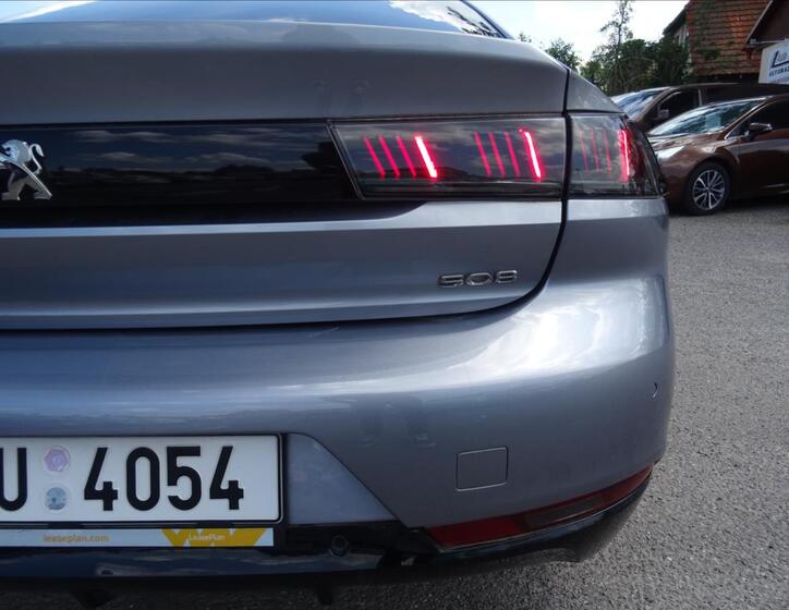 Peugeot 508 9