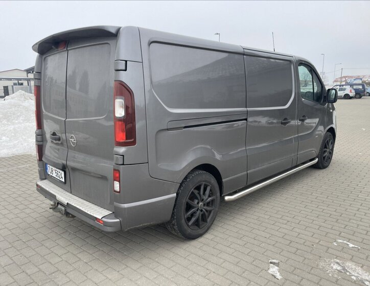 Opel Vivaro Skříň 1,6 l 107 kw