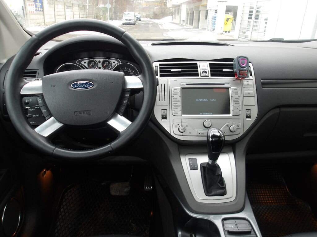 Ford Kuga SUV 2,0 l 120 kw