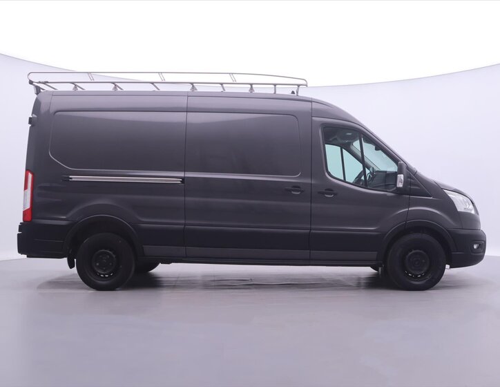 Ford Transit 8