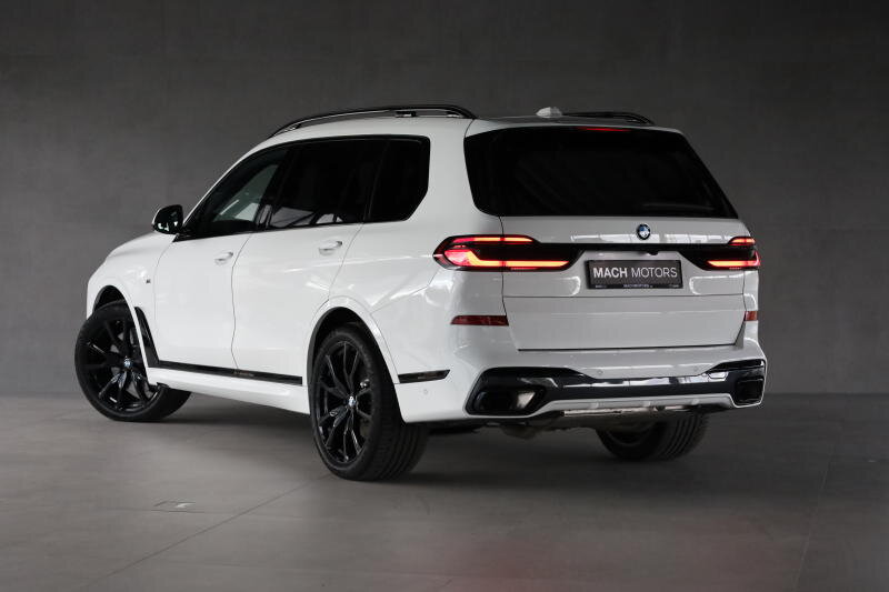 BMW X7 SUV 3,0 l 259 kw