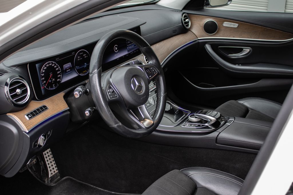 Mercedes-Benz Třídy E