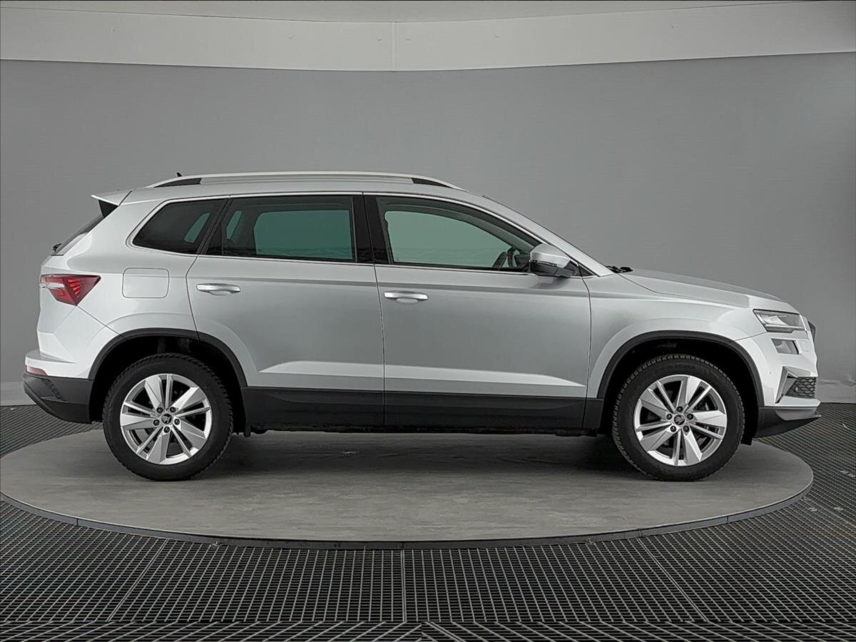 Škoda Karoq SUV / Terénní 1,5 l 110 kw