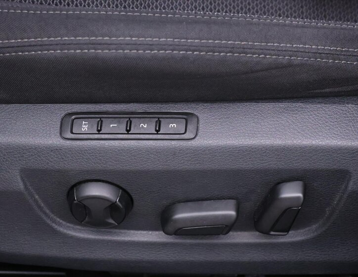 Škoda Superb Liftback 1,5 l 110 kw