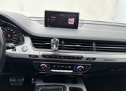 Audi Q7 12