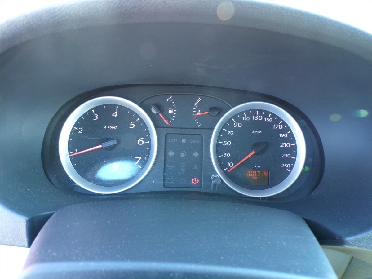 Renault Thalia Sedan / Limuzína 1,1 l 55 kw