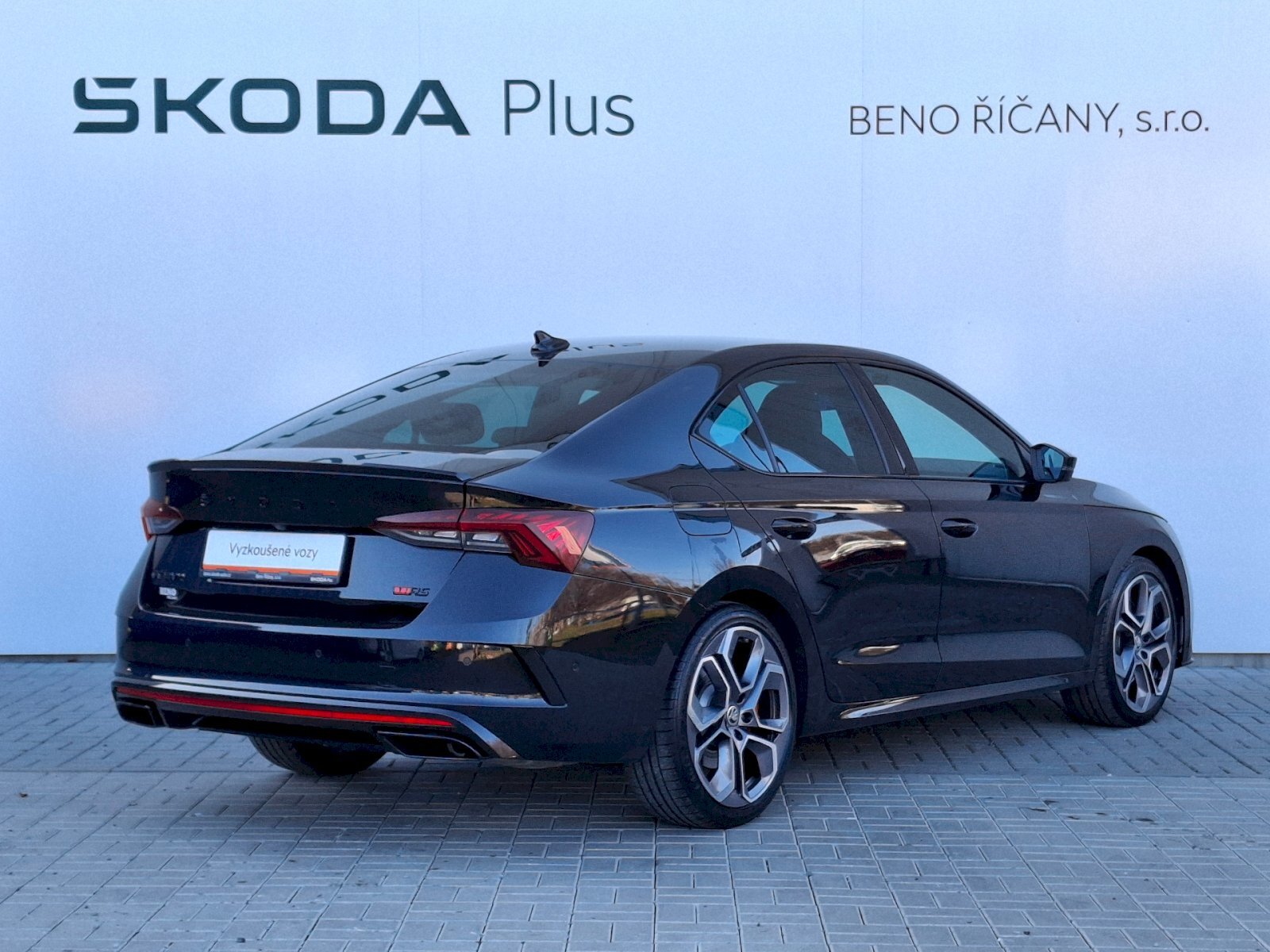 Škoda Octavia Sedan / Limuzína 2,0 l 180 kw