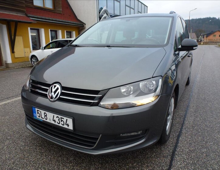 Volkswagen Sharan Kombi 2,0 l 125 kw