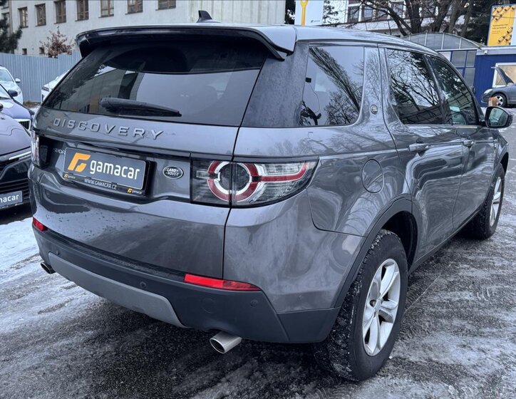 Land Rover Discovery Sport 6