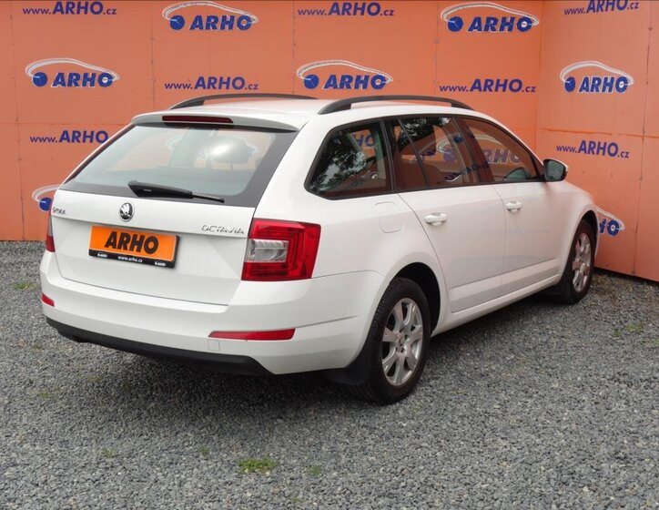 Škoda Octavia Kombi 1,6 l 81 kw