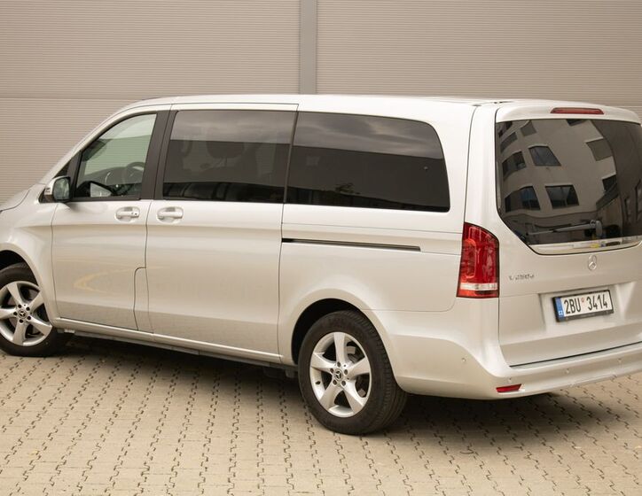 Mercedes-Benz Třídy V 7