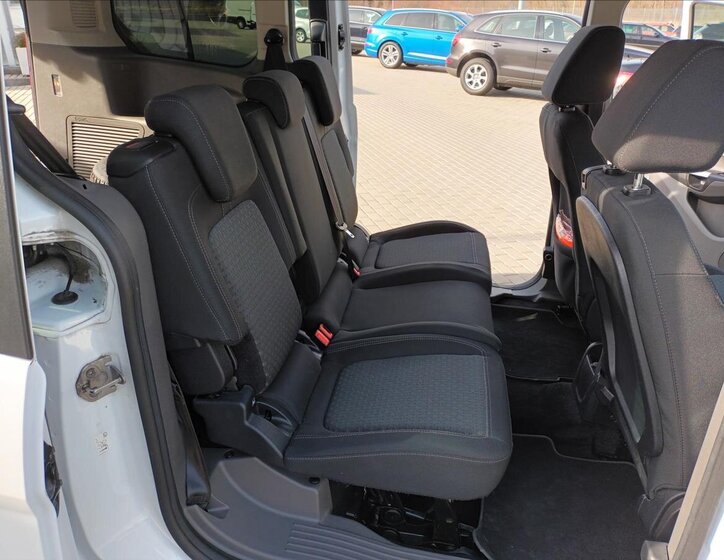 Ford Tourneo Connect Kombi 1,5 l 88 kw