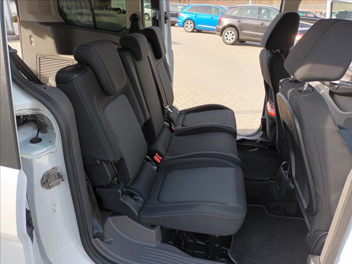 Ford Tourneo Connect Kombi 1,5 l 88 kw
