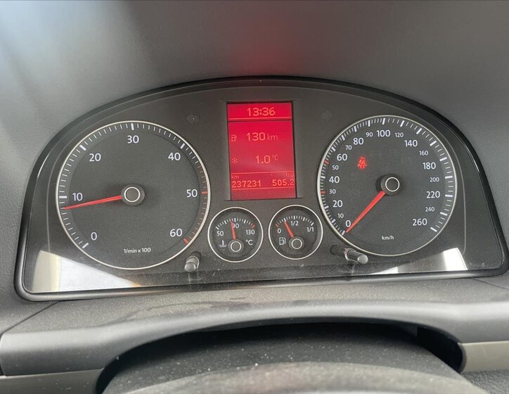 Volkswagen Touran 17