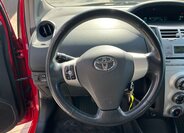 Toyota Yaris Hatchback 1,3 l 64 kw