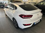 Hyundai i30 Liftback 998,0 74 kw