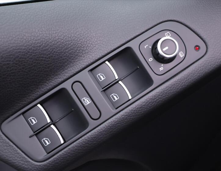 Volkswagen Tiguan 17