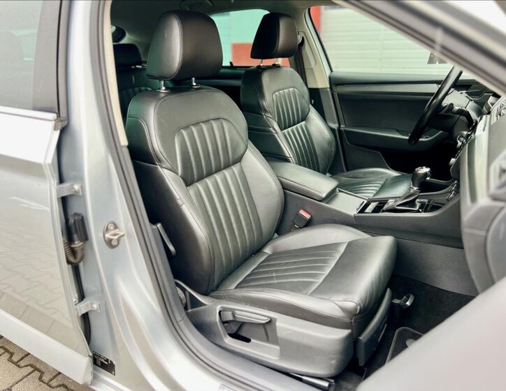 Škoda Superb 20