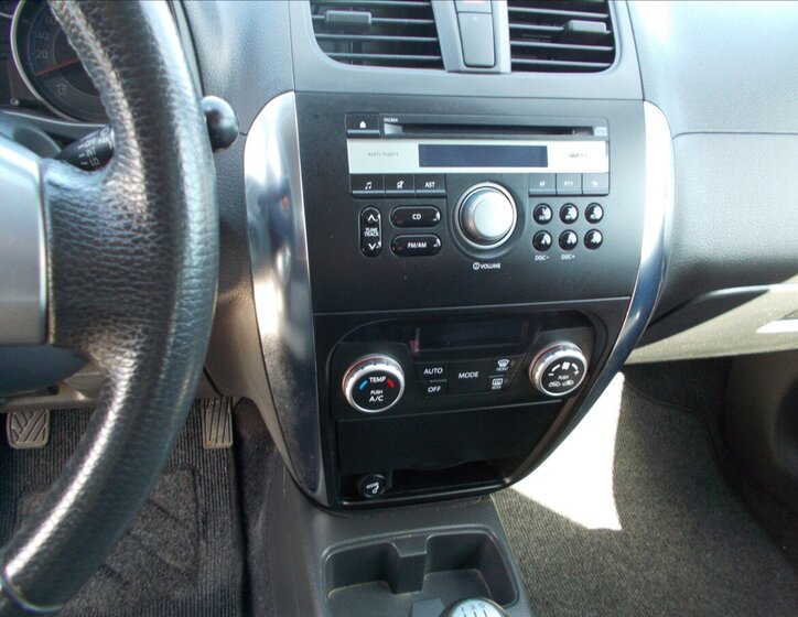 Fiat Sedici Hatchback 1,6 l 88 kw