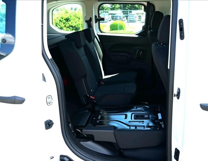 Citroën Berlingo MPV 1,2 l 81 kw