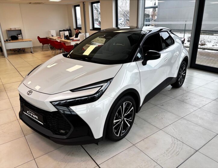 Toyota C-HR SUV 1,8 l 103 kw