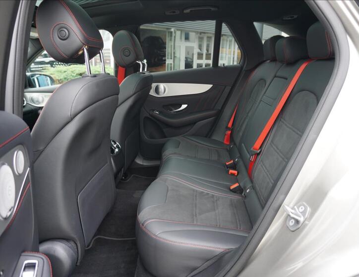 Mercedes-Benz GLC 12