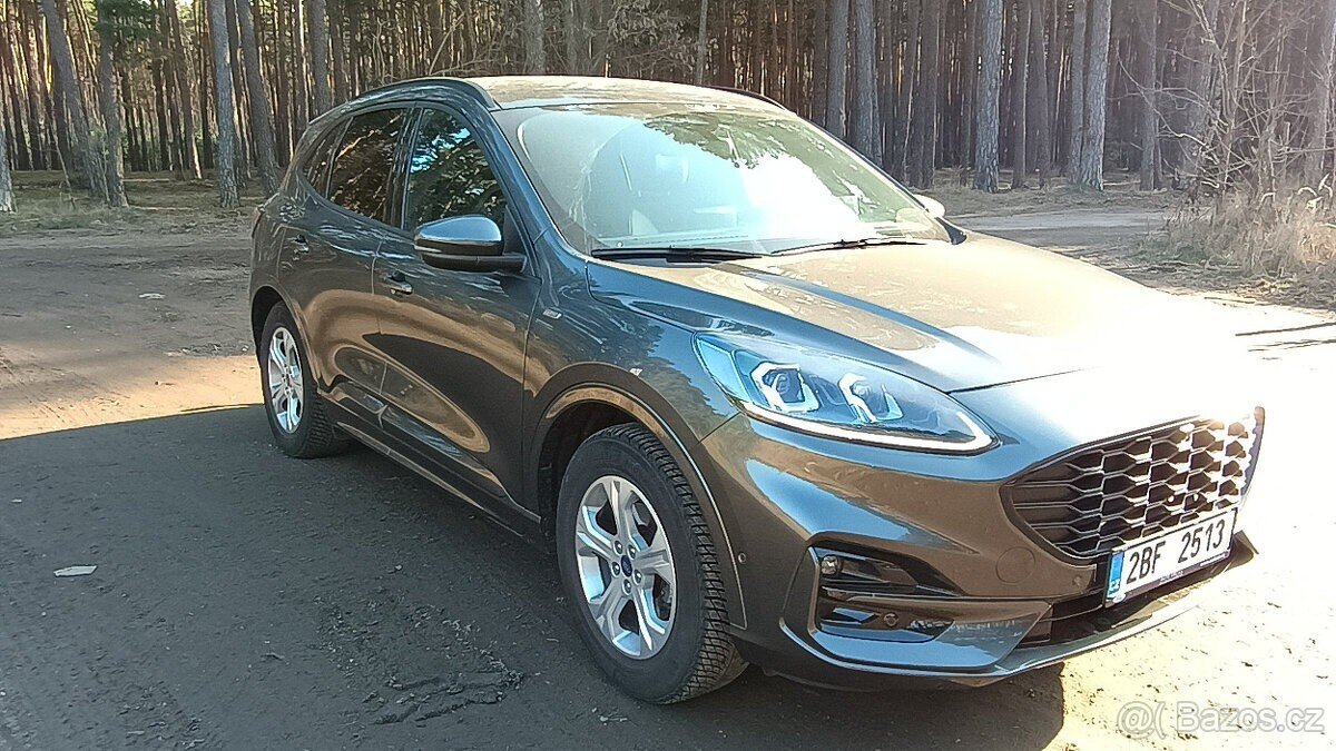 Ford Kuga SUV / Terénní 1,5 l 110 kw