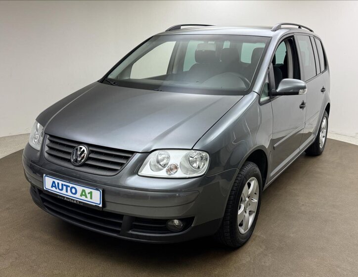 Volkswagen Touran MPV 1,6 l 75 kw