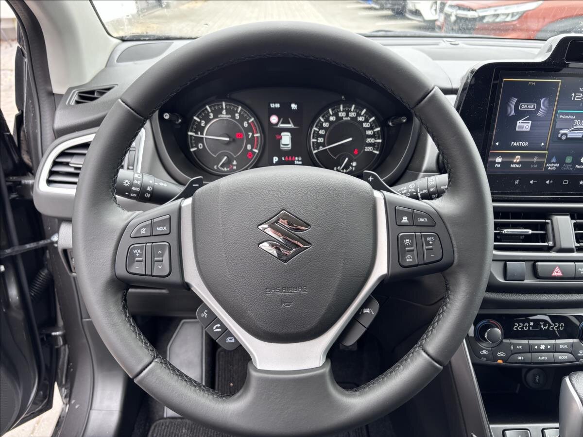 Suzuki S-Cross SUV / Terénní 1,4 l 81 kw