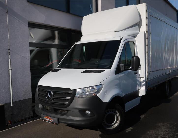 Mercedes-Benz Sprinter 1