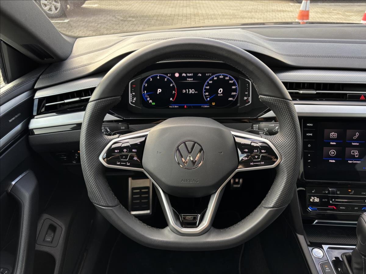 Volkswagen Arteon Liftback 2,0 l 206 kw