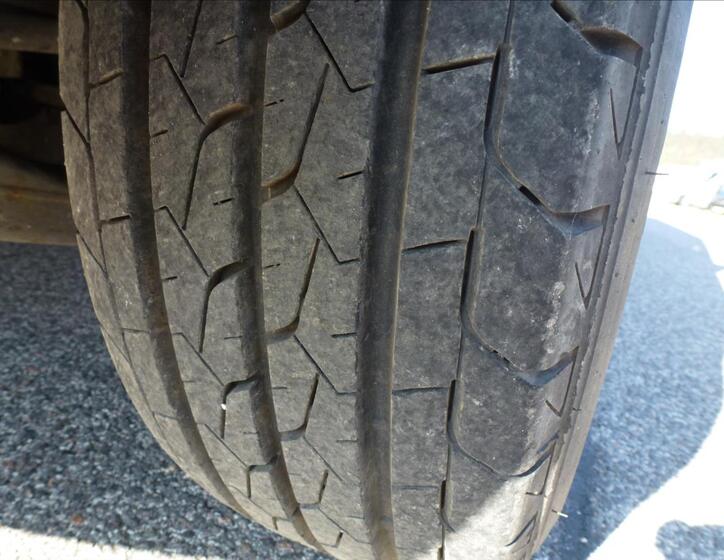 Mercedes-Benz Sprinter 42