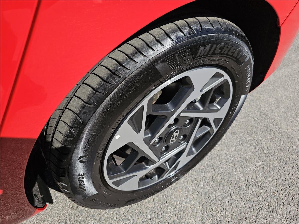 Hyundai i30 Liftback 998,0 73 kw