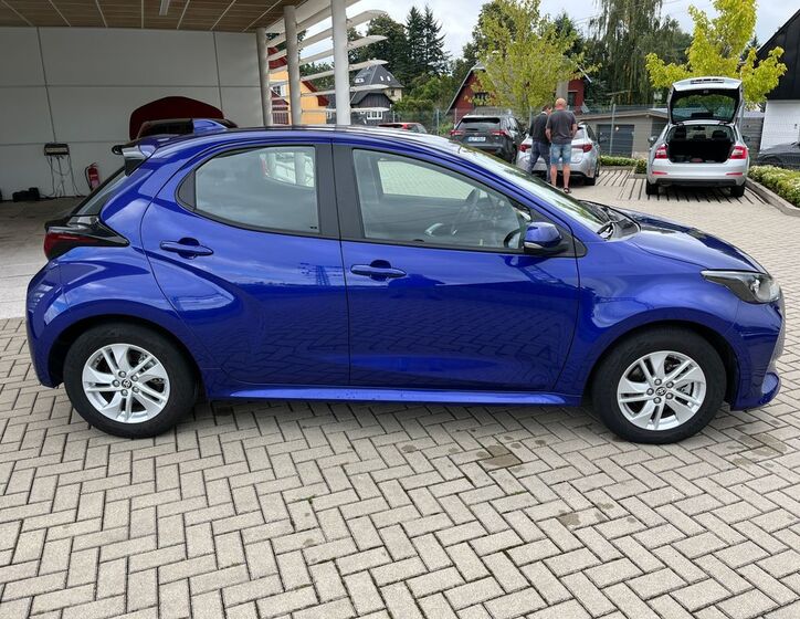 Toyota Yaris 7