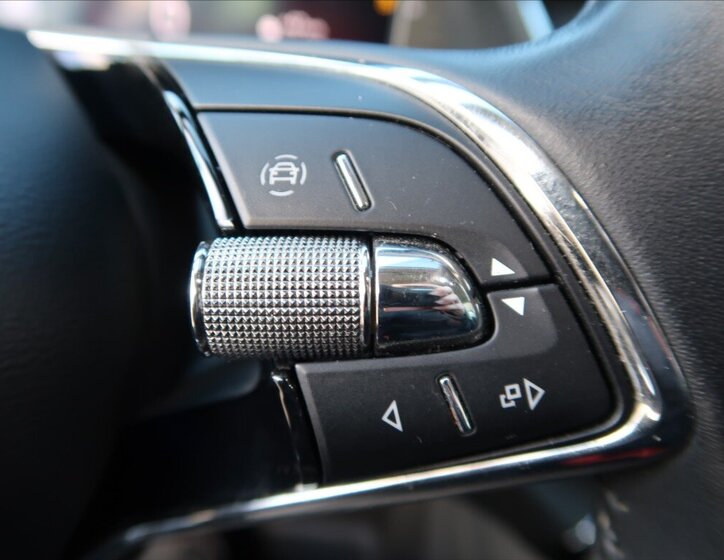 Škoda Octavia Kombi 2,0 l 85 kw