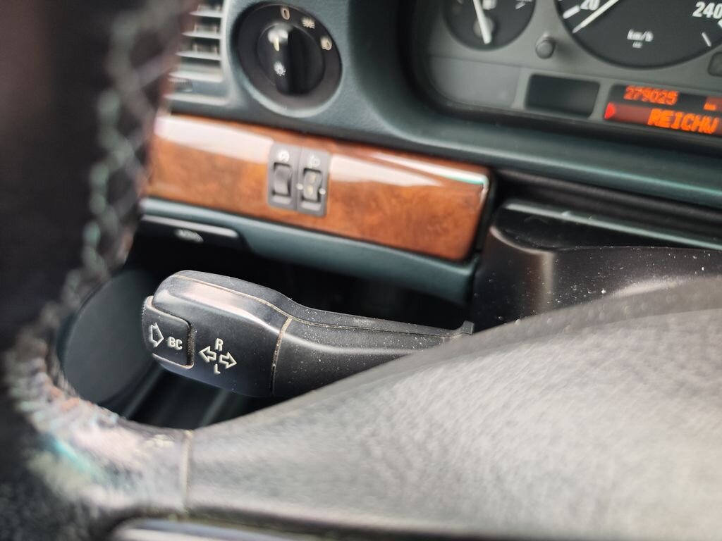 BMW Řada 7 Sedan / Limuzína 2,8 l 142 kw