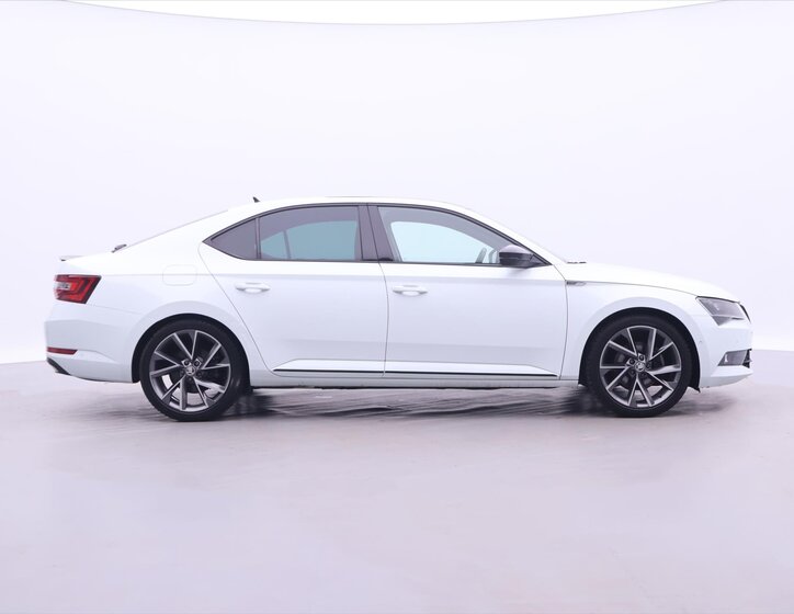 Škoda Superb Liftback 1,8 l 132 kw