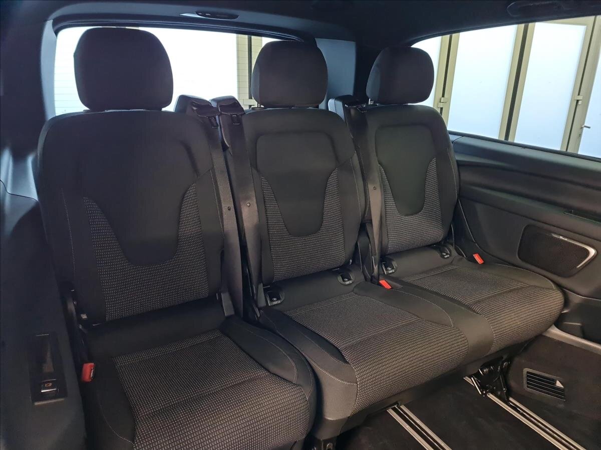 Mercedes-Benz Třídy V MPV 2,0 l 174 kw