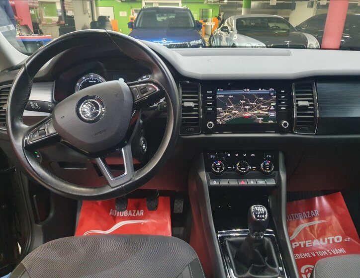 Škoda Kodiaq SUV / Terénní 1,4 l 110 kw