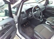 Opel Zafira 12