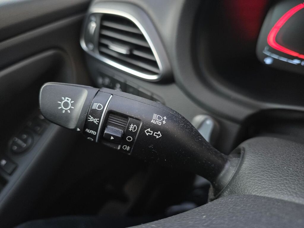 Hyundai i30 Kombi 998,0 73 kw