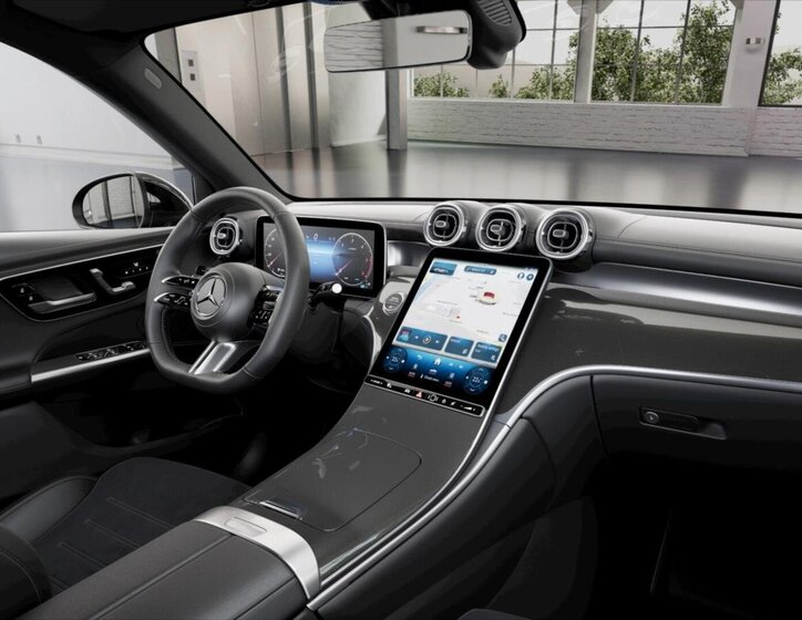 Mercedes-Benz GLC SUV / Terénní 2,0 l 145 kw