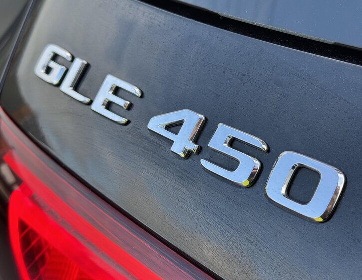 Mercedes-Benz GLE 44