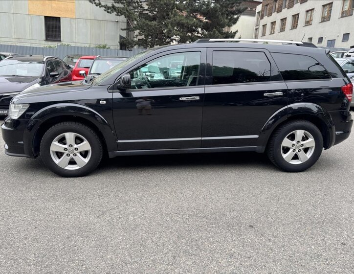 Dodge Journey MPV 2,0 l 103 kw