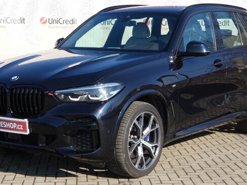 BMW X5 SUV / Terénní 3,0 l 245 kw