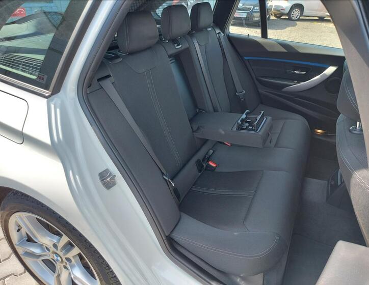 BMW Řada 3 21