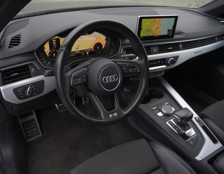 Audi A4 8